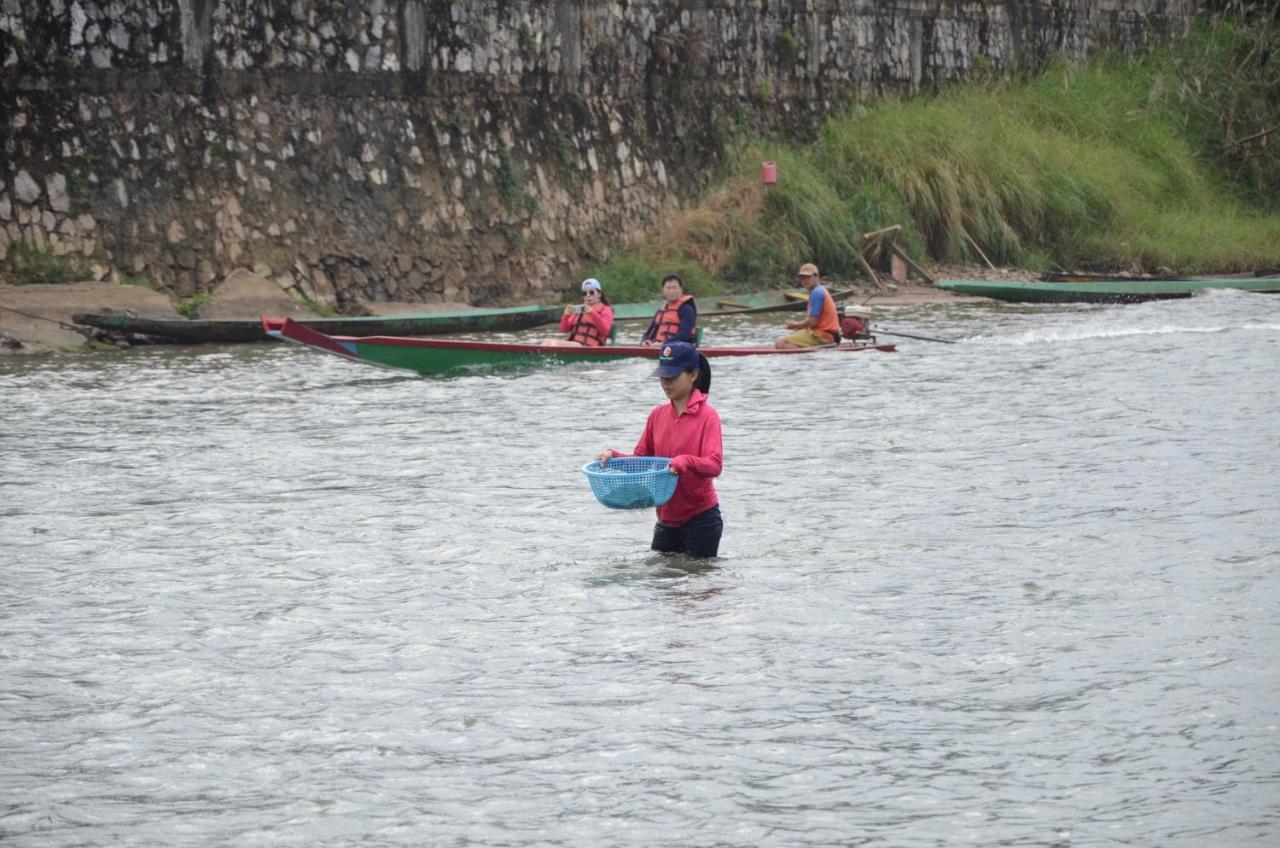 Saksiri Riverside Boutique Hotel Vang Vieng Luaran gambar